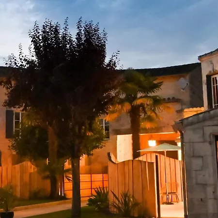 Domaine De L'Angelique - Loft Avec Spa Privatif - Marais Poitevin Entre Niort Et La Rochelle Arcais Exterior photo